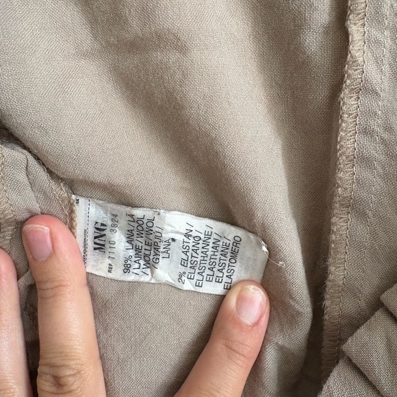 Vintage MNG Wool Tan Ruffle Trim Wrap Top - Size XS - Picture 3 of 6